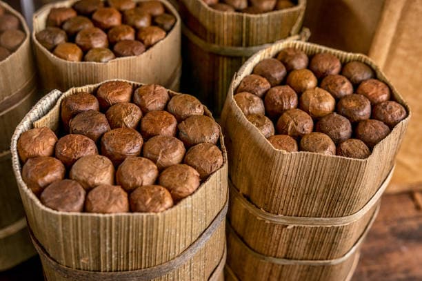 Explore cigar bundles and value packs